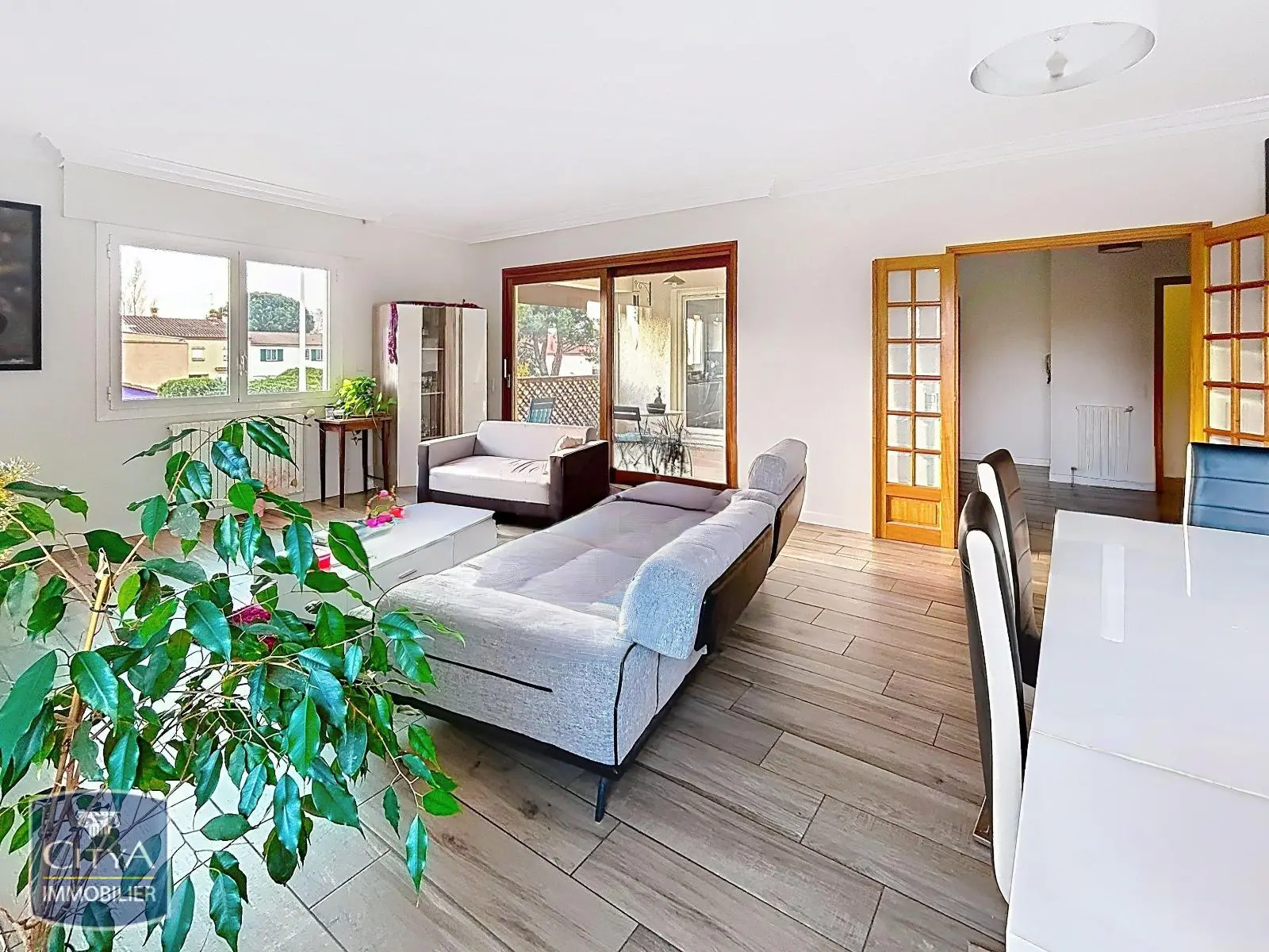 Photo 3 Maison 6 pièces 165m²