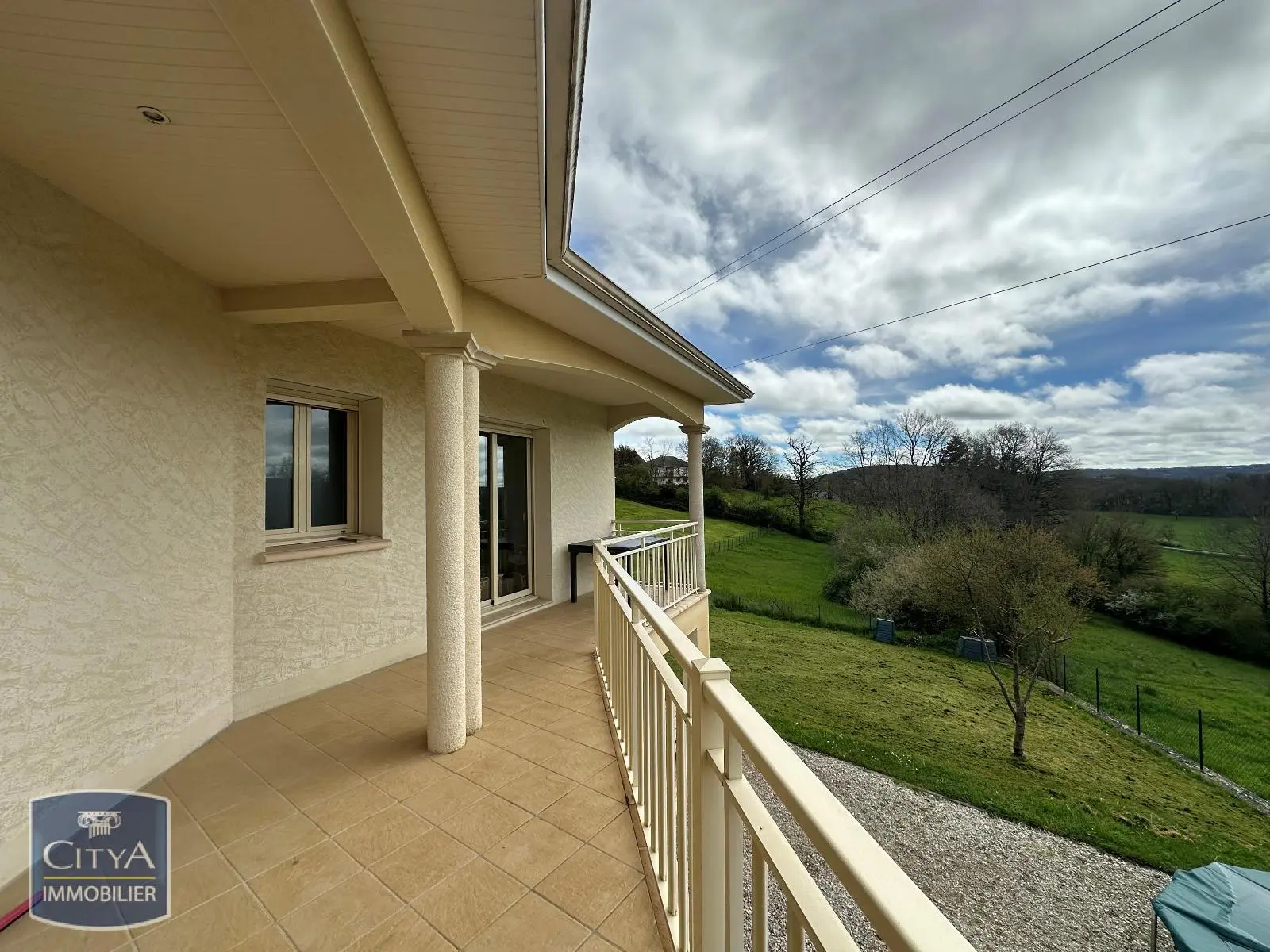 Photo 1 Maison 5 pièces 124.03m²