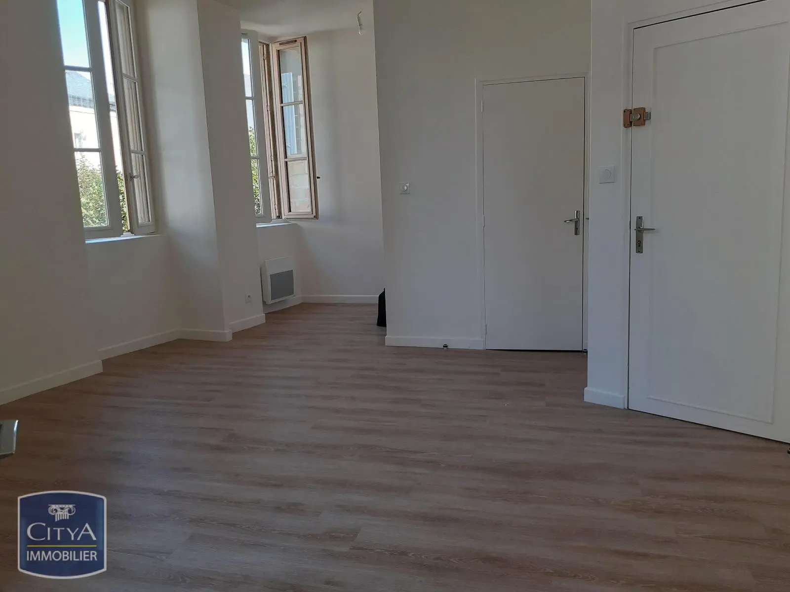 Photo 2 Appartement 1 pièce 26m²