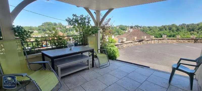Photo 2 Appartement 6 pièces 139.22m²
