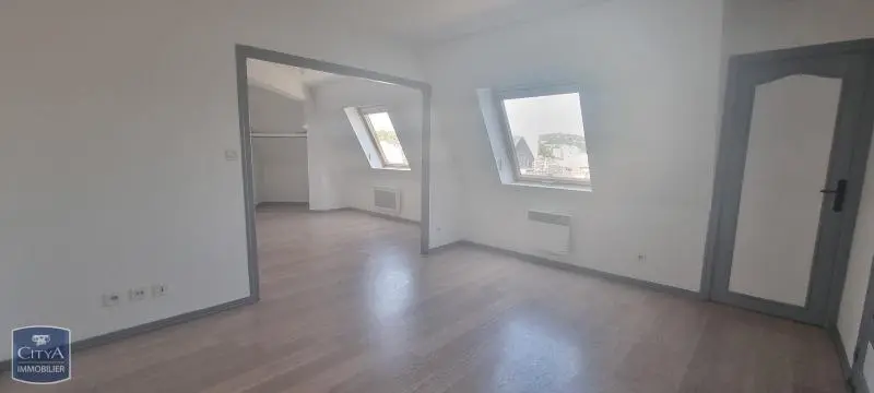 Photo 2 Appartement 2 pièces 41.68m²