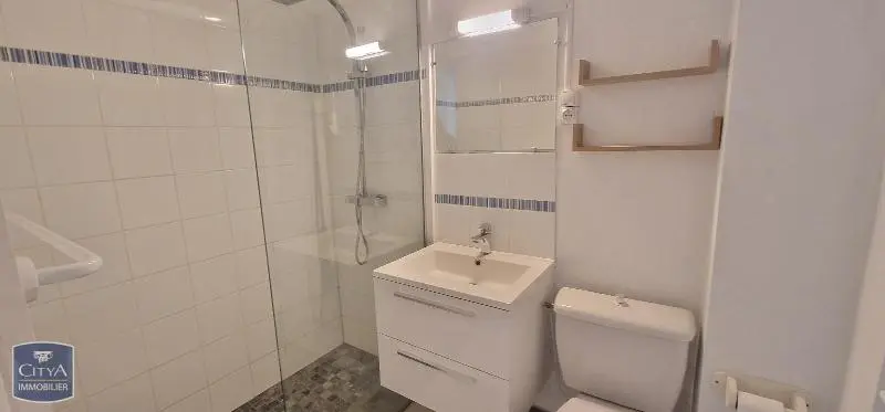 Photo 3 Appartement 1 pièce 27.6m²