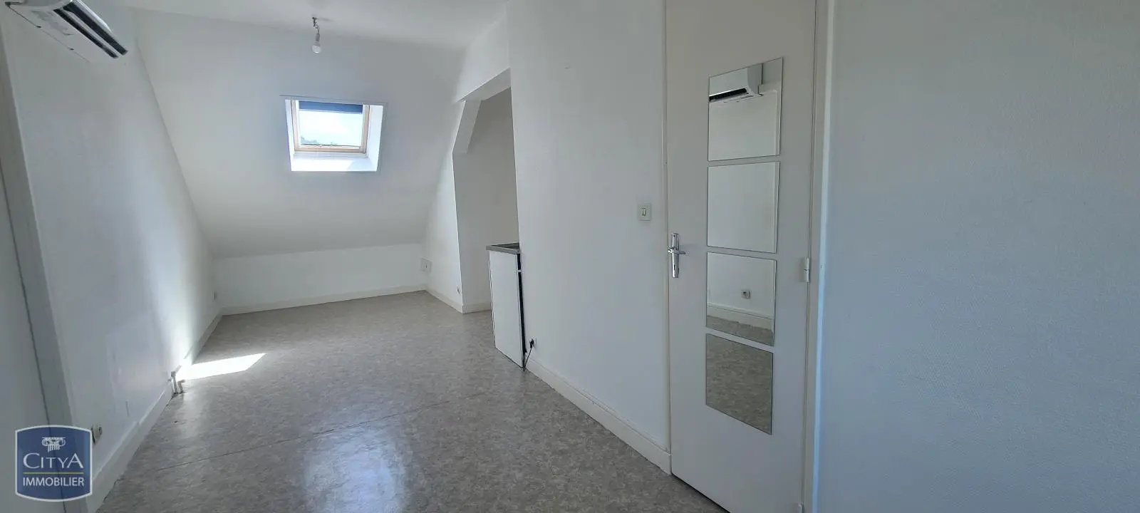 Photo 4 Appartement 1 pièce 17.69m²