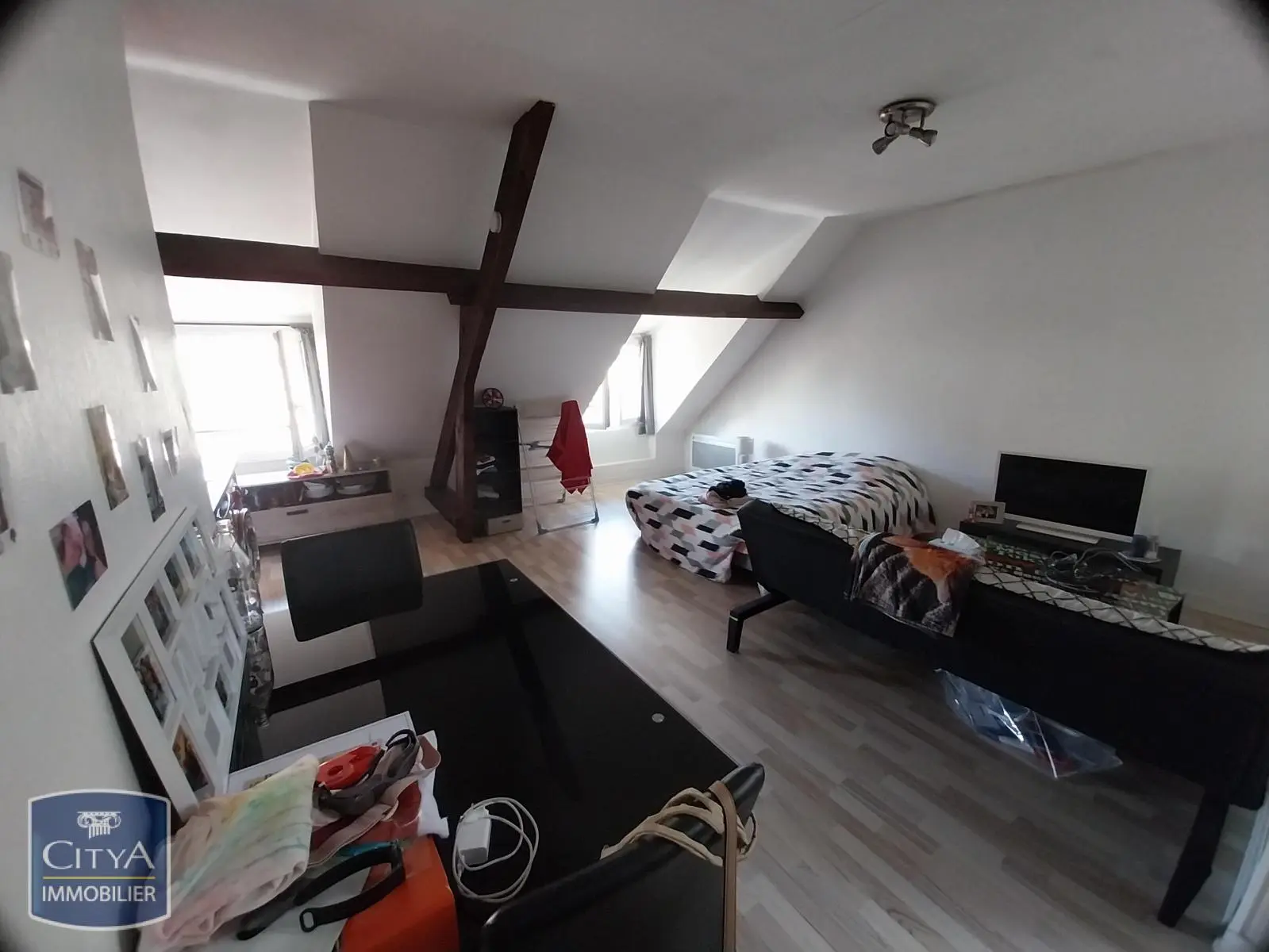 Photo 2 Appartement 1 pièce 25.81m²