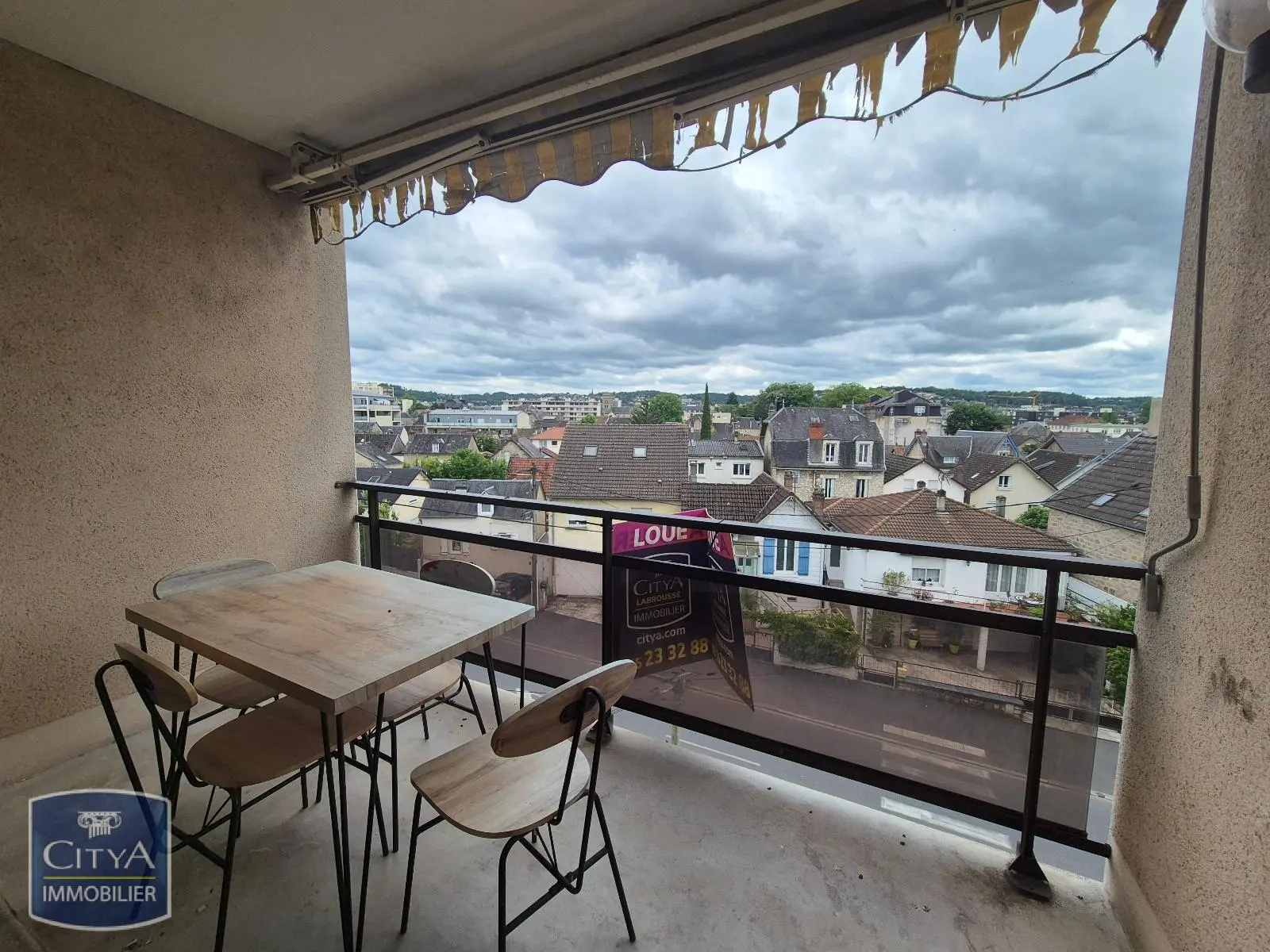 Photo 2 Appartement 3 pièces 76m²