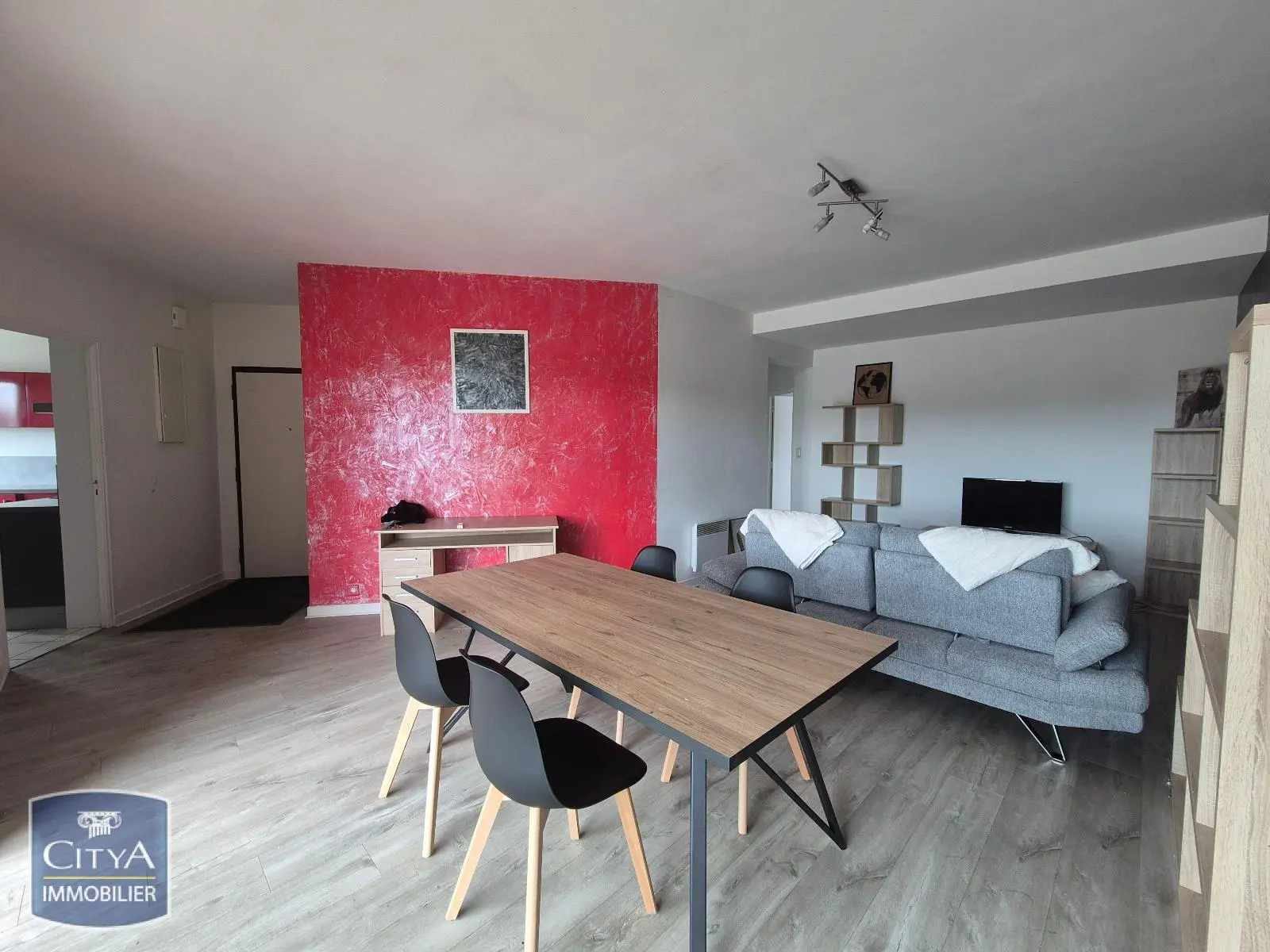 Photo 1 Appartement 3 pièces 76m²
