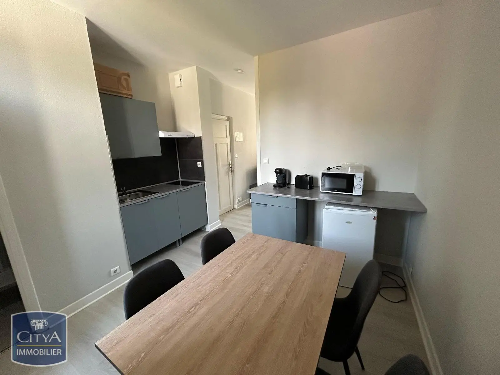 Photo 4 Appartement 1 pièce 23.61m²