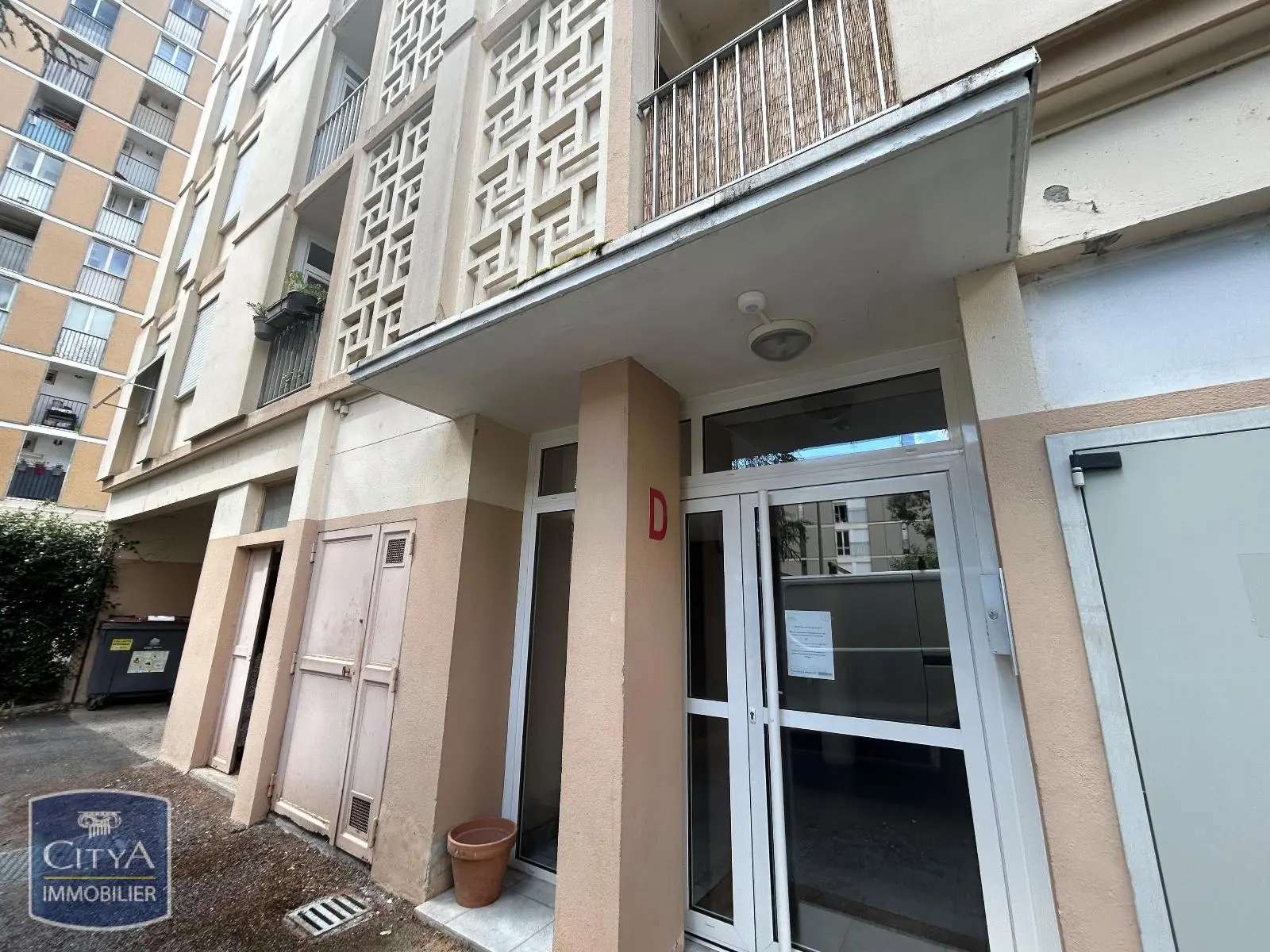 Photo 1 Appartement 3 pièces 80.27m²