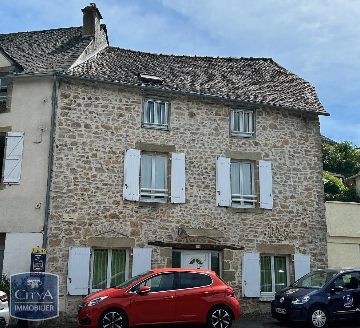 Photo 1 Maison 5 pièces 105.76m²