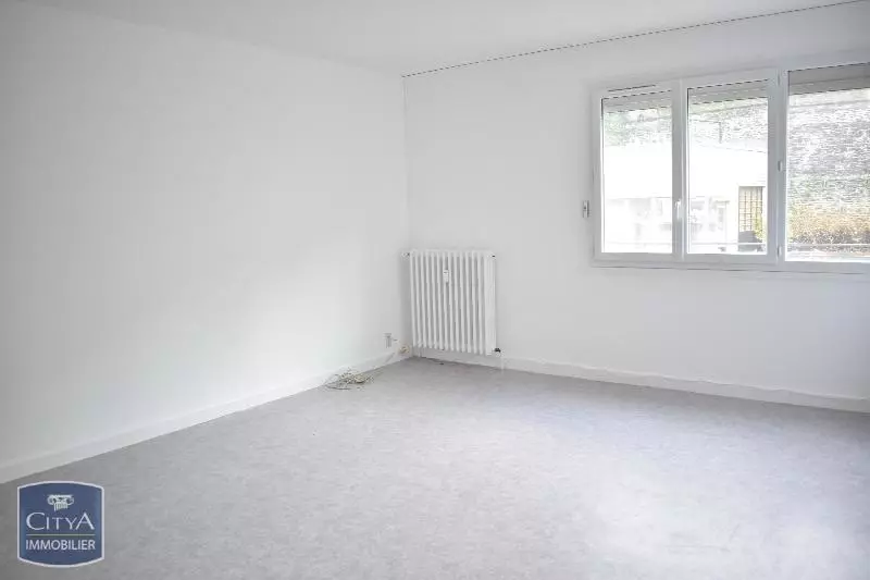 Photo 1 Appartement 4 pièces 83.56m²