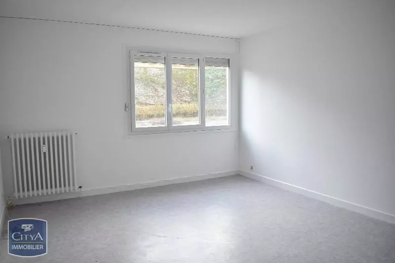 Photo 2 Appartement 4 pièces 83.56m²