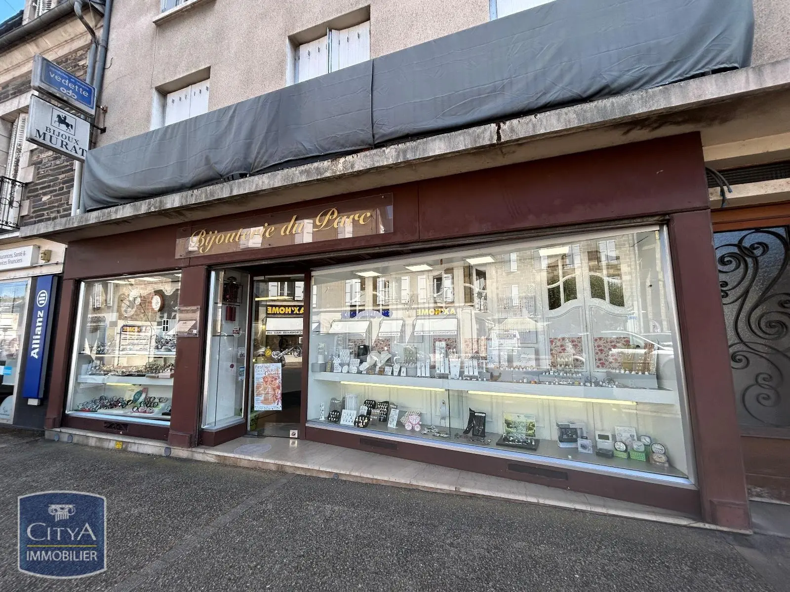 Photo 1 Local Commercial 45.6m²