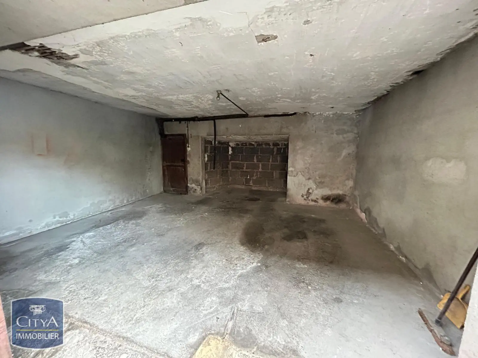 Photo 1 Parking 15m²