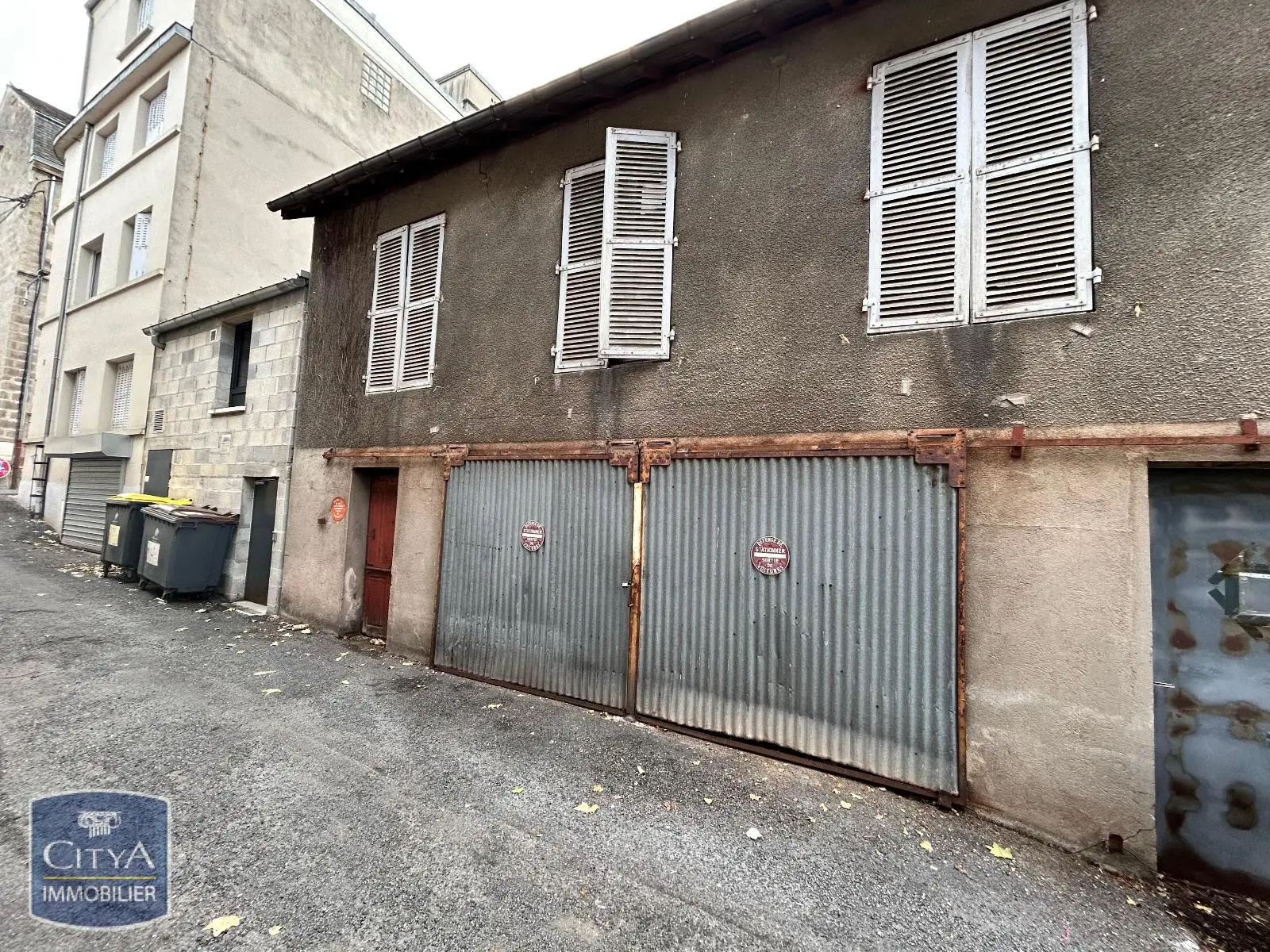 Photo 2 Parking 15m²