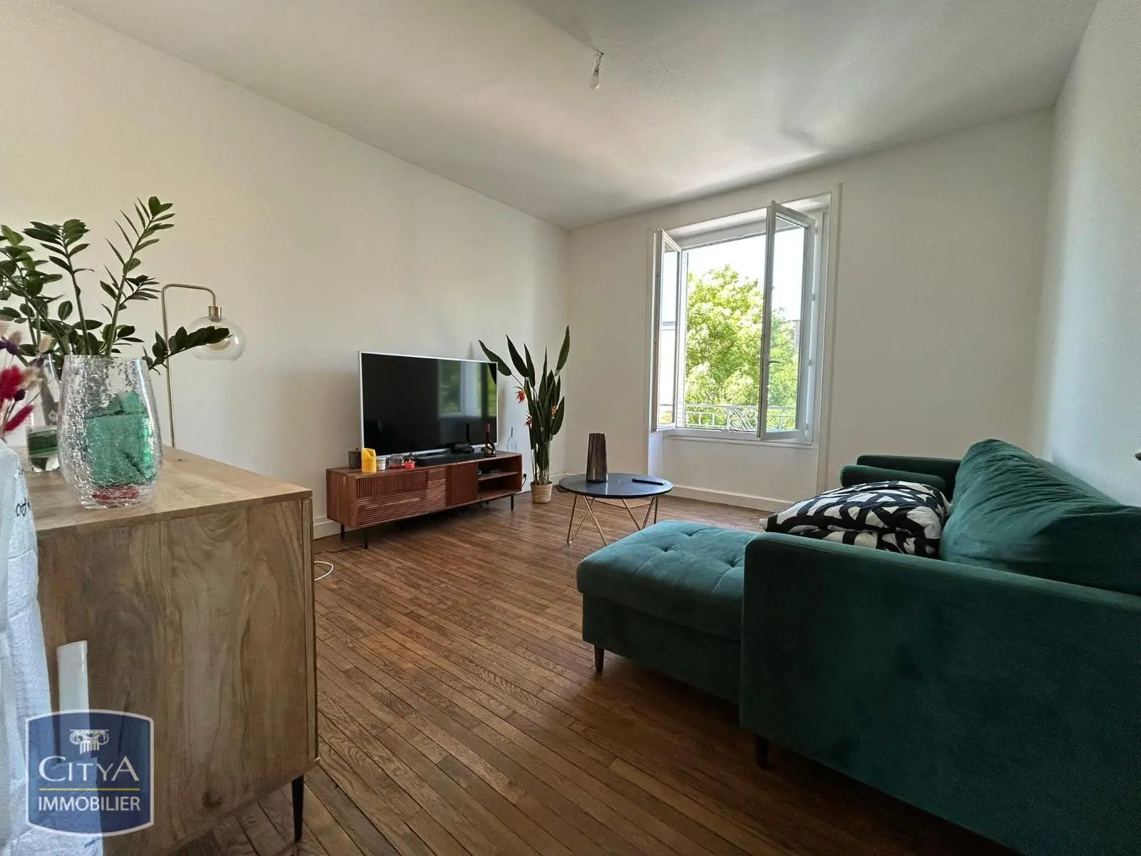 Photo 2 Appartement 4 pièces 83.99m²