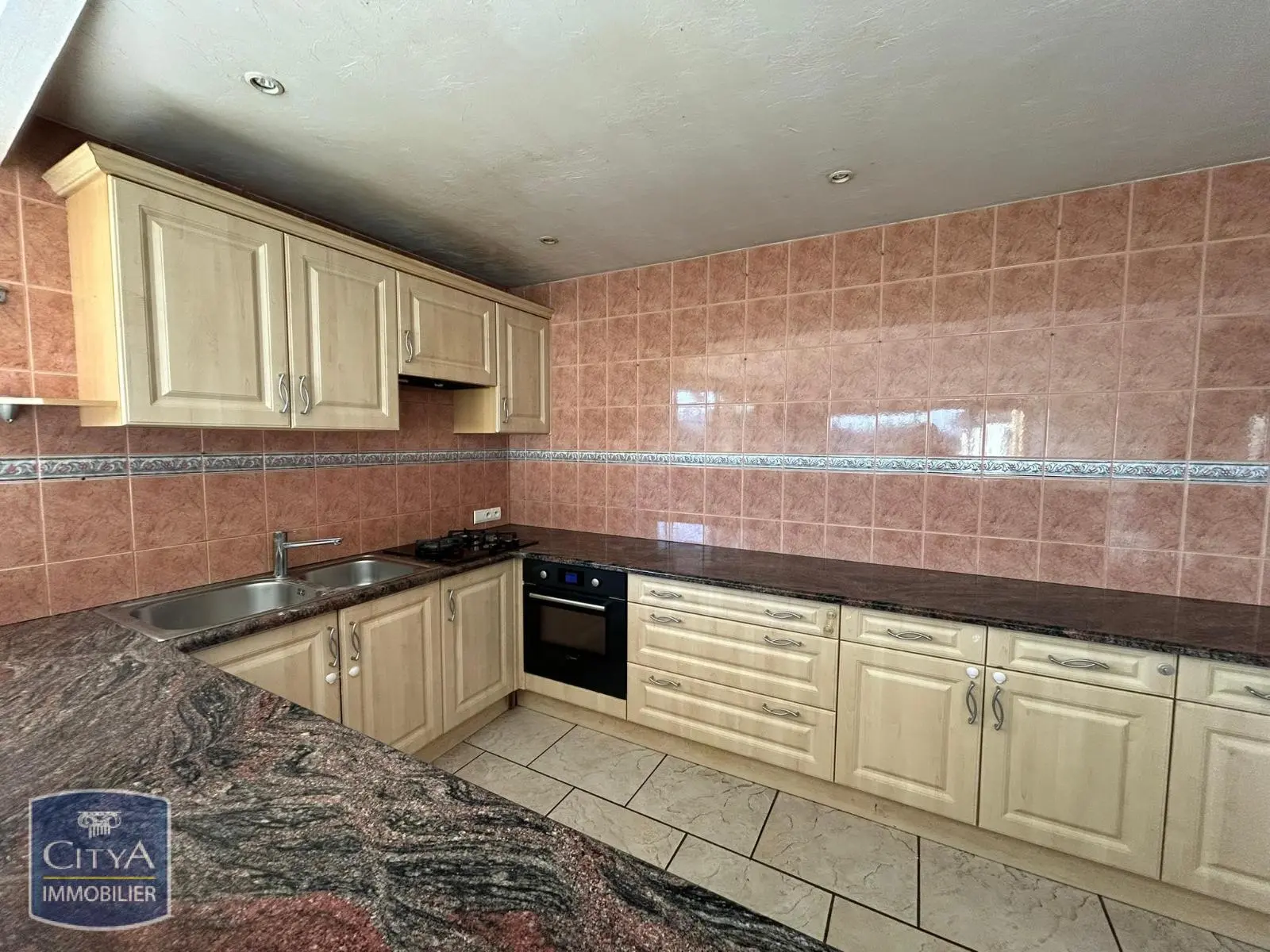 Photo 3 Appartement 6 pièces 139.22m²