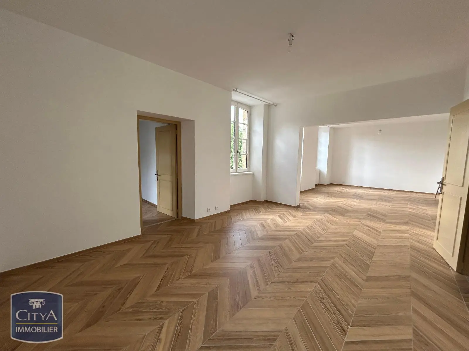 Photo 1 Appartement 3 pièces 92m²