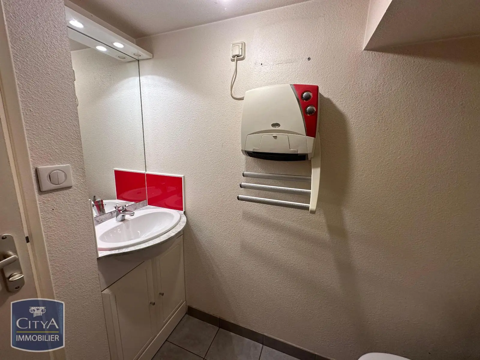 Photo 5 Appartement 1 pièce 23.89m²