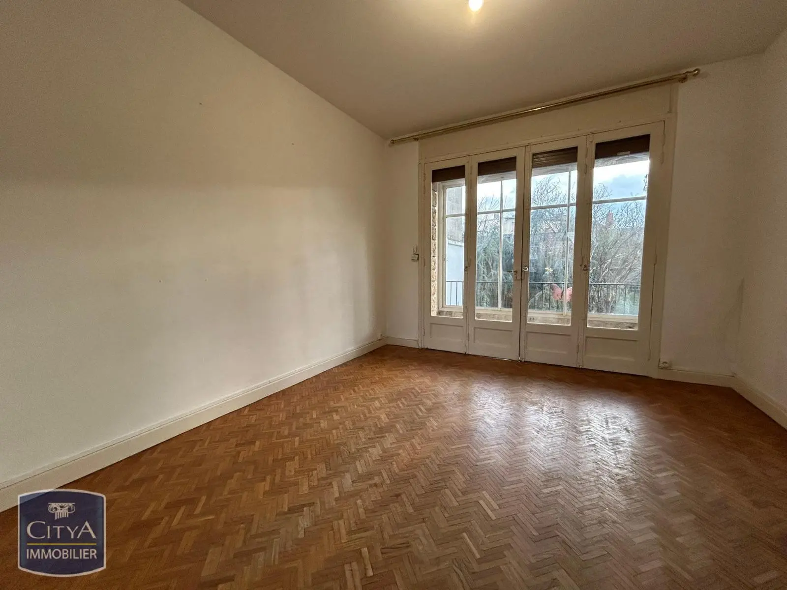 Photo 3 Maison 7 pièces 155.75m²