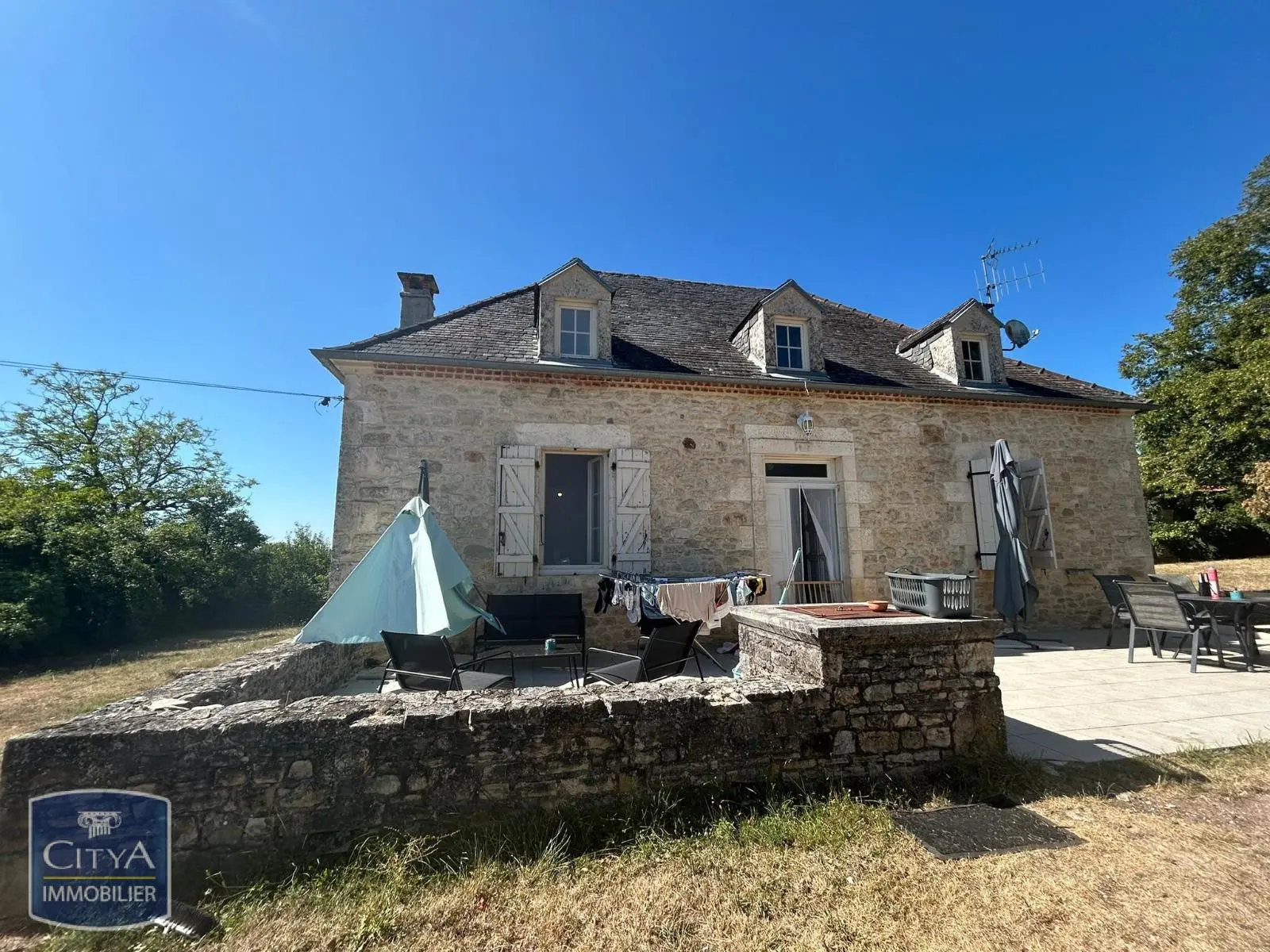 Photo 1 Maison 4 pièces 104.22m²