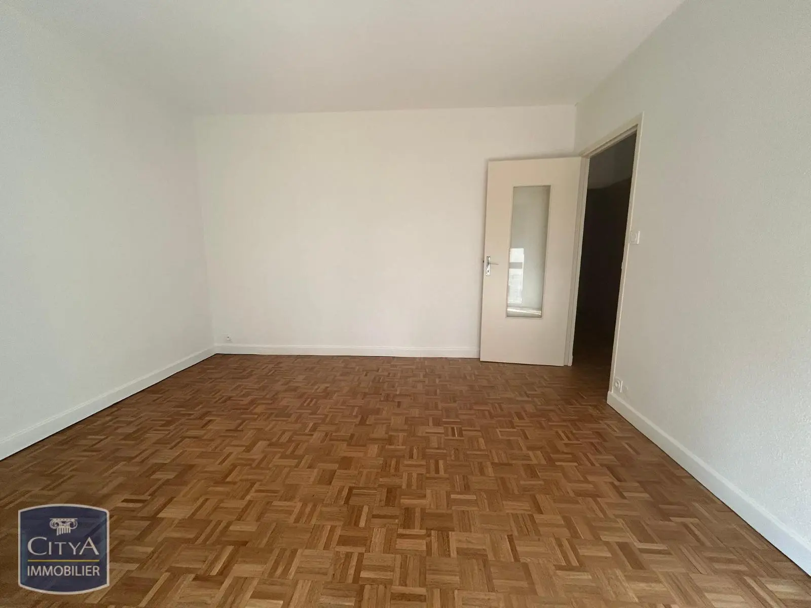 Photo 5 Appartement 1 pièce 30.56m²