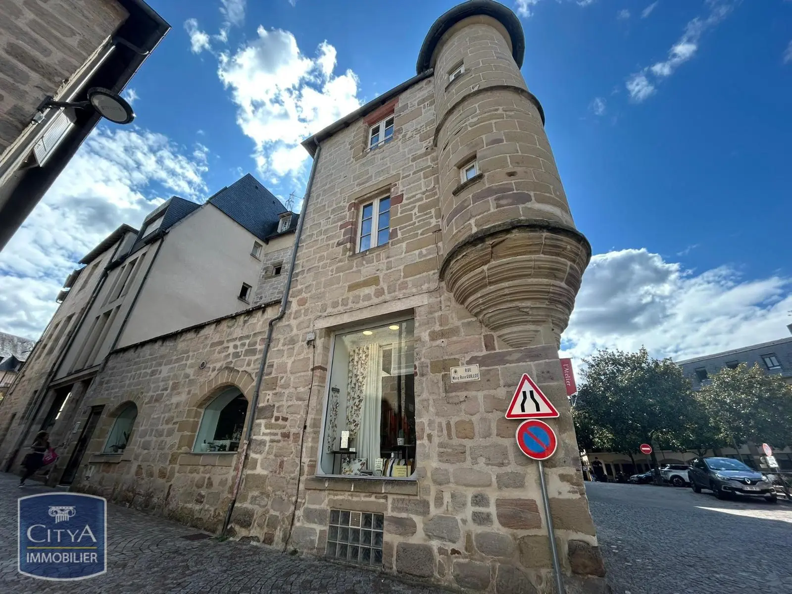Photo 2 Appartement 1 pièce 34.57m²