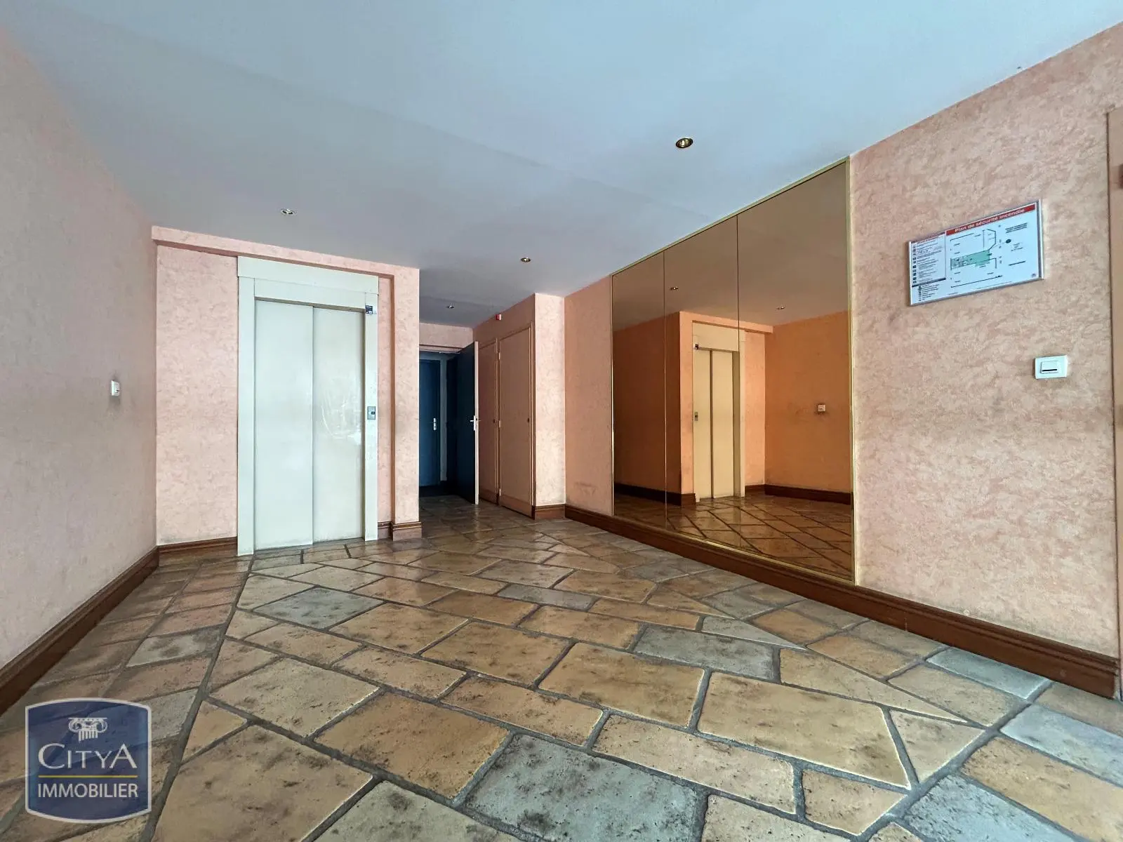 Photo 2 Appartement 3 pièces 68.59m²
