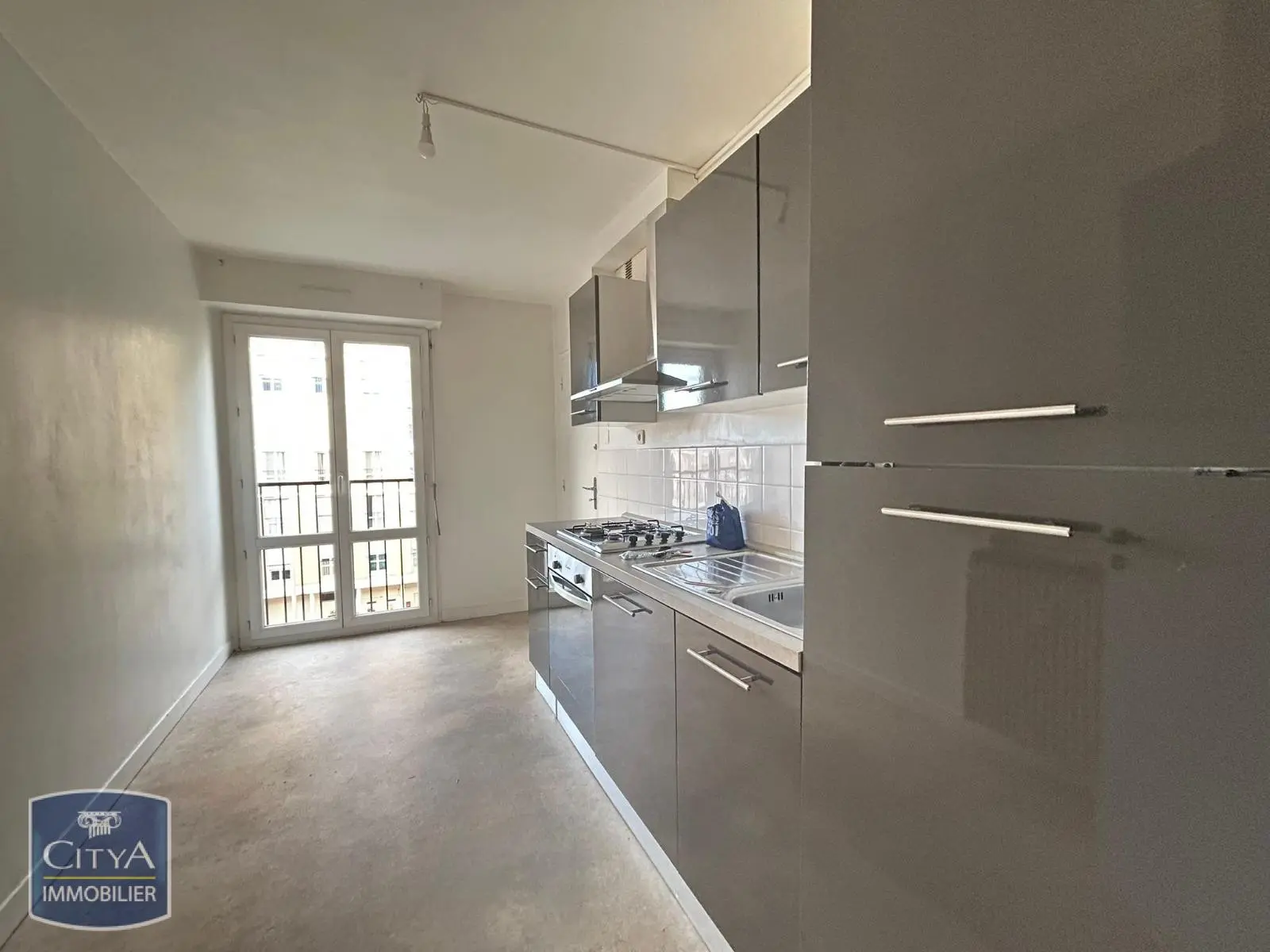 Photo 1 Appartement 3 pièces 65.8m²