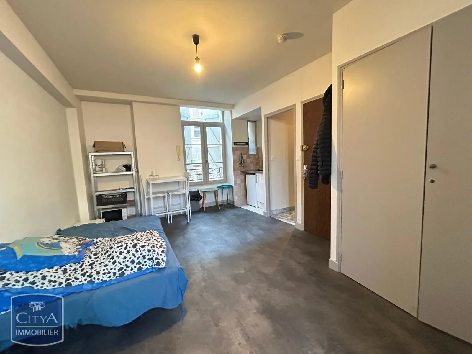 Photo 2 Appartement 1 pièce 19.61m²