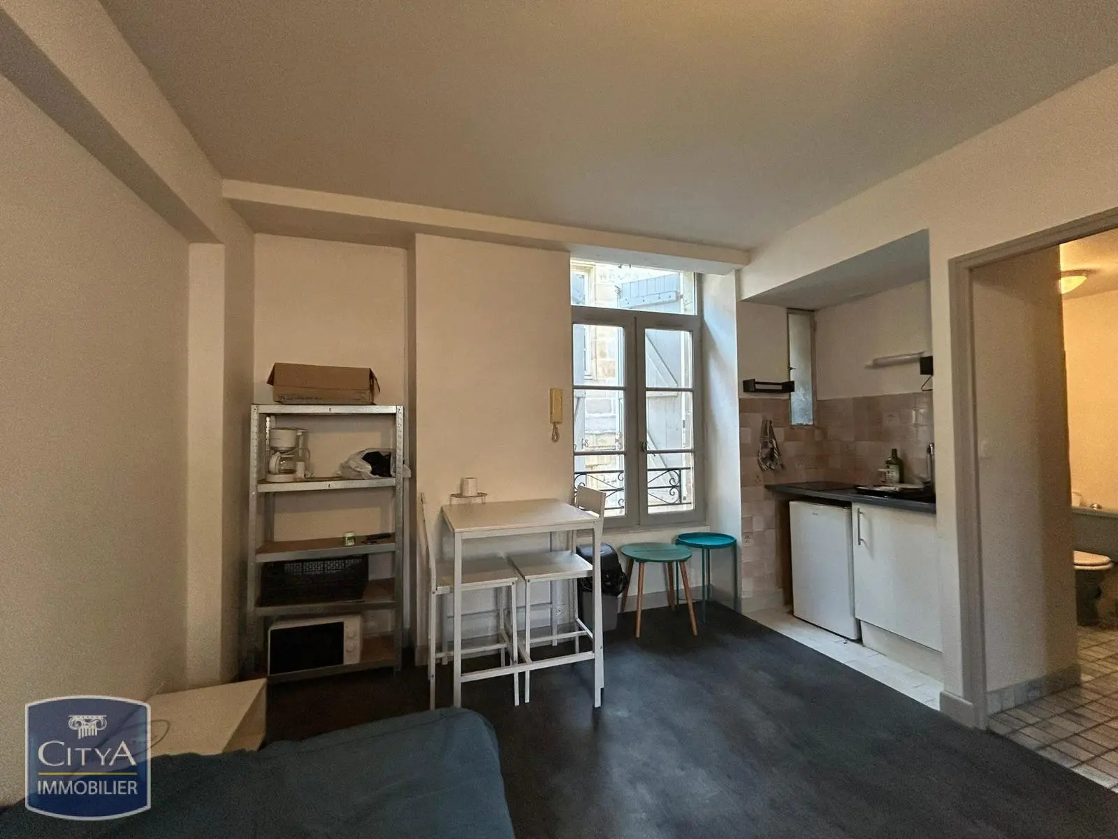 Photo 1 Appartement 1 pièce 19.61m²