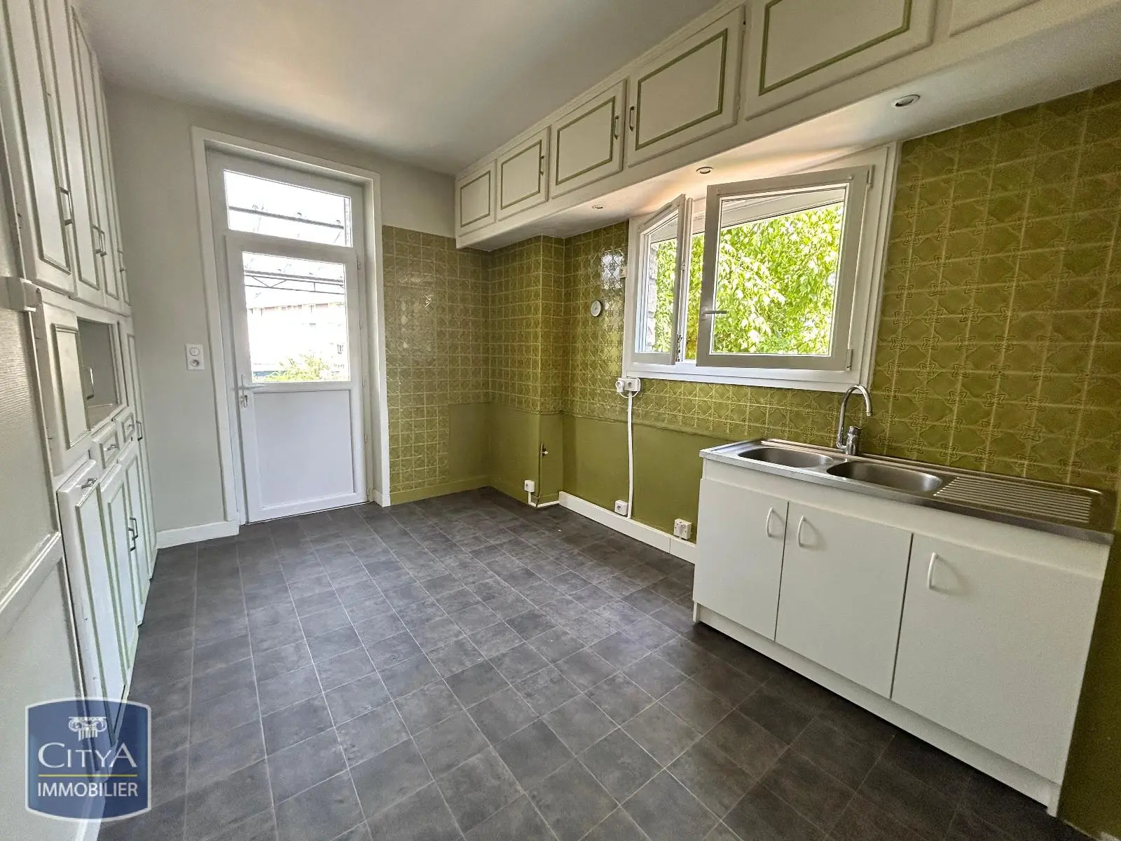Photo 7 Maison 7 pièces 143.56m²