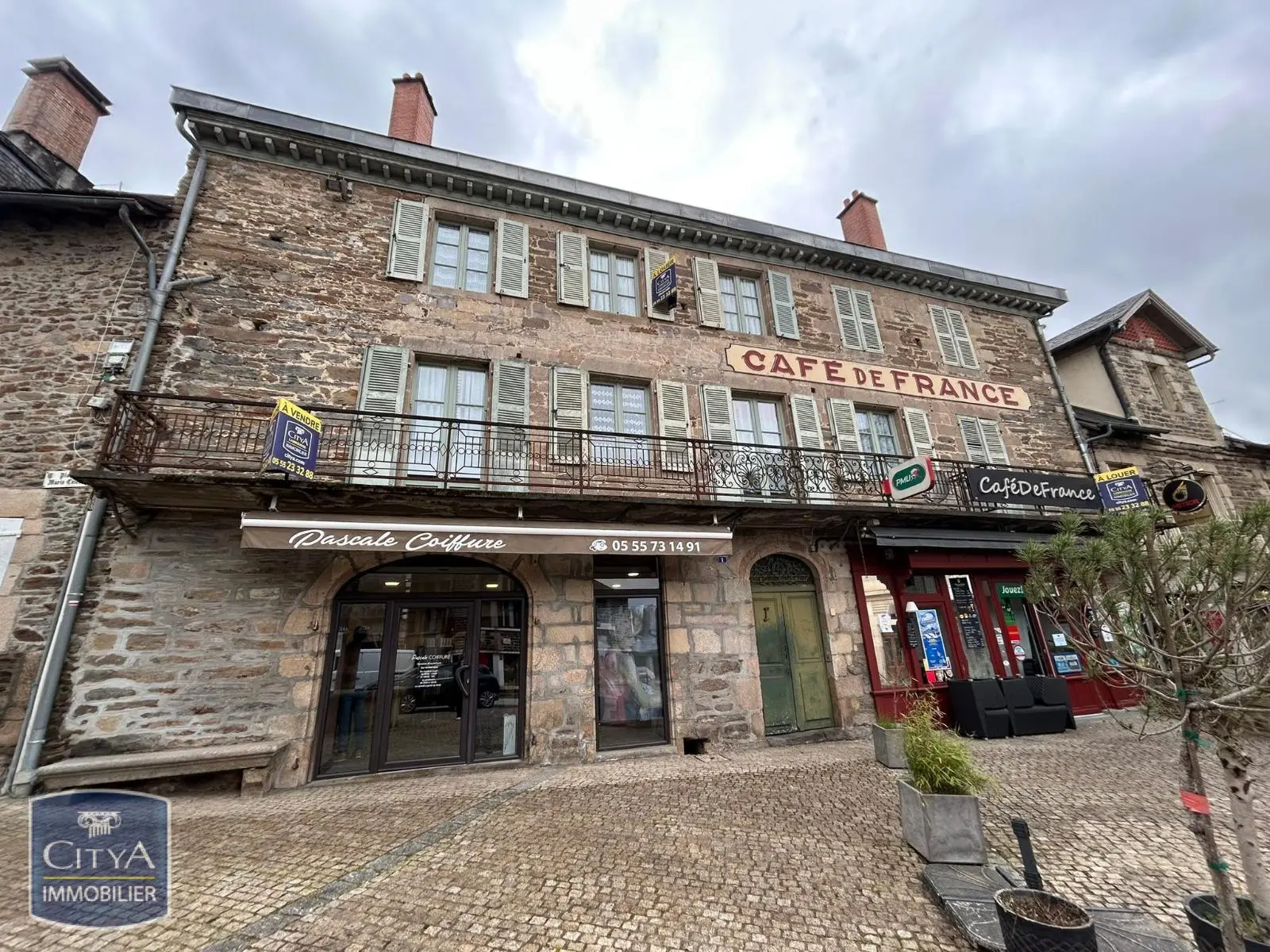 Photo 1 Appartement 1 pièce 29.99m²