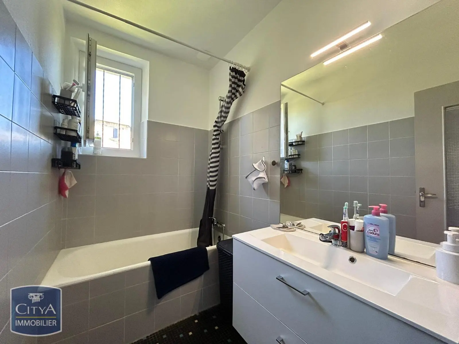 Photo 9 Maison 5 pièces 141.9m²