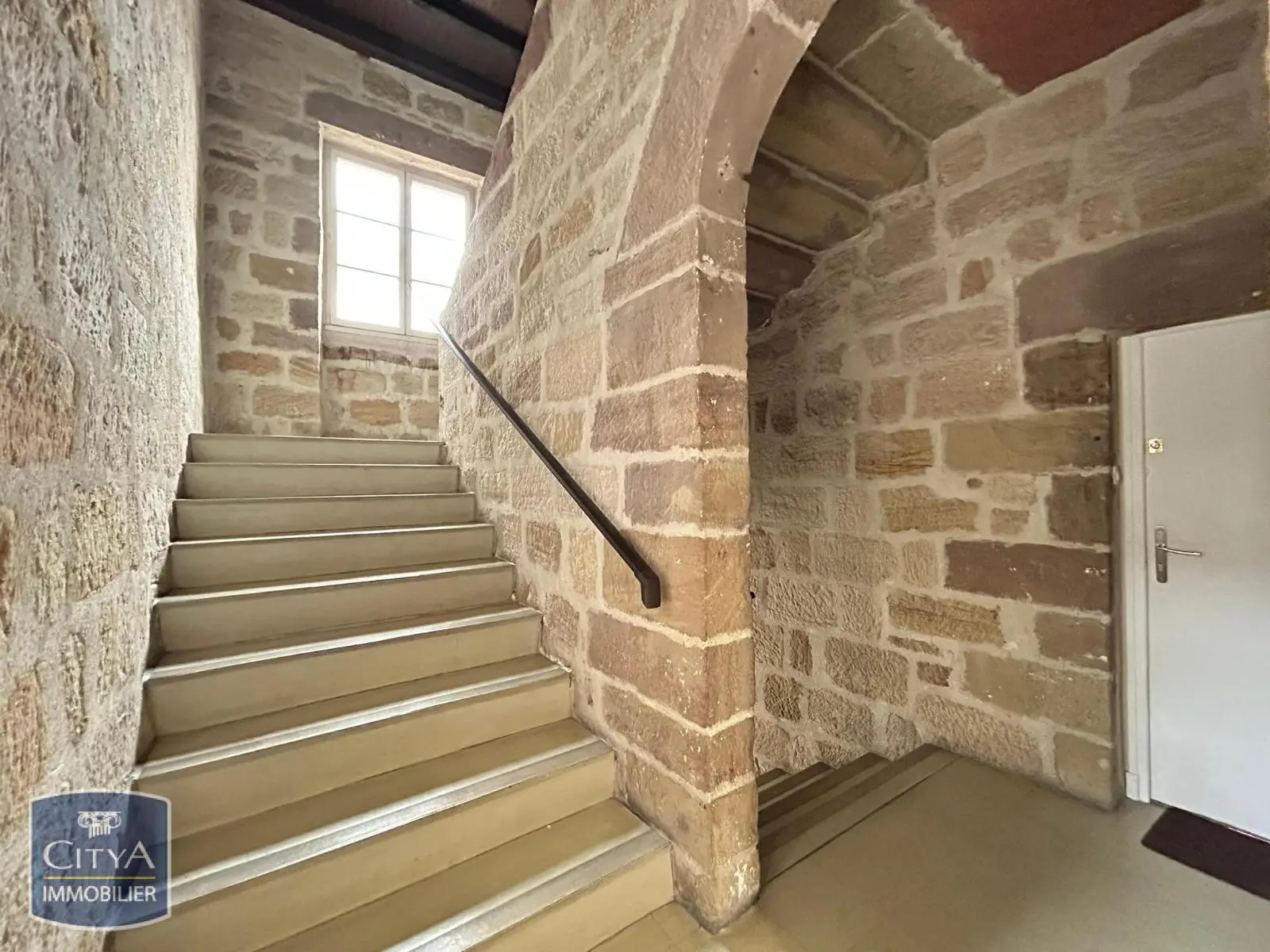 Photo 1 Appartement 2 pièces 52.17m²