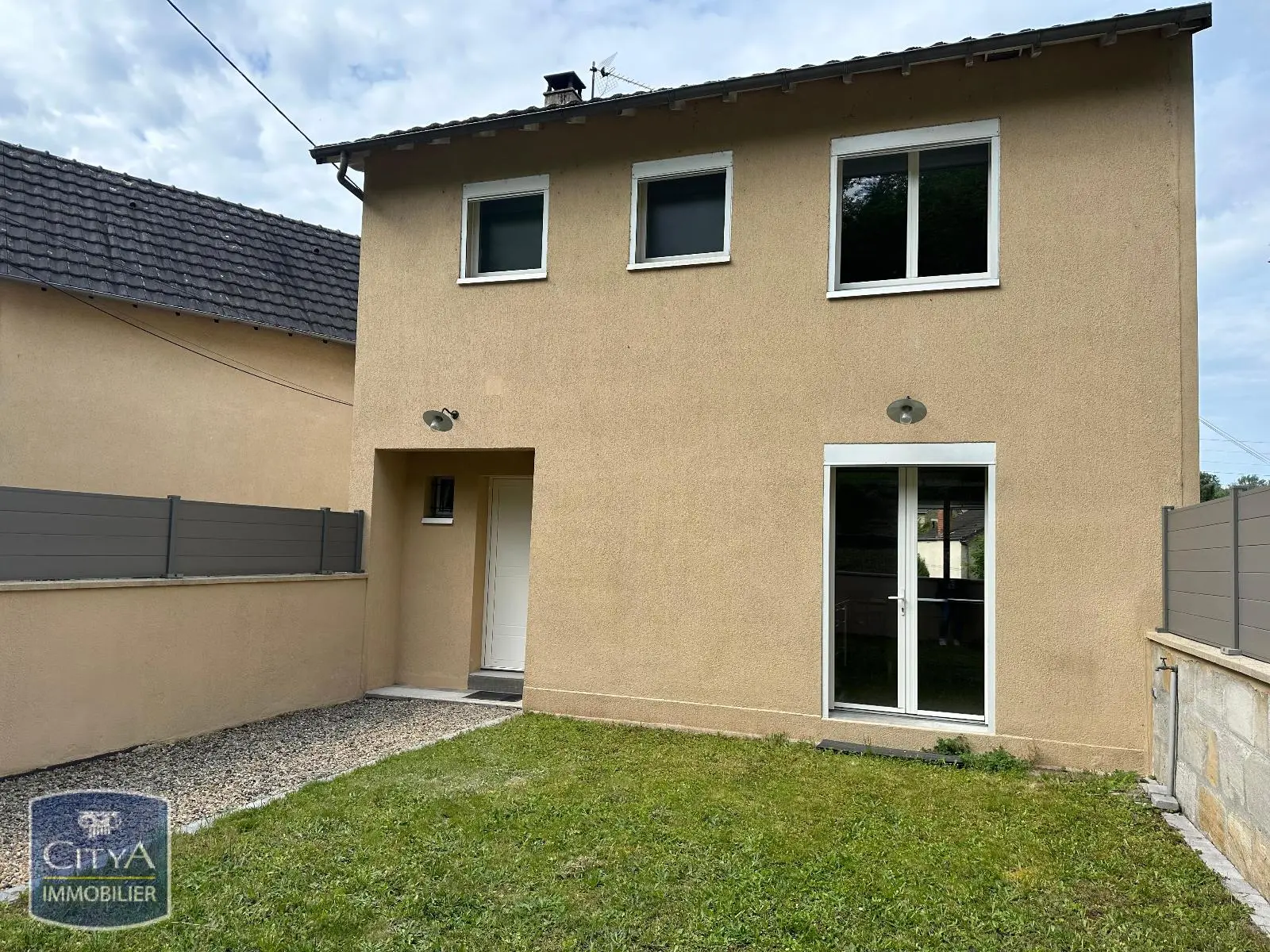 Photo 1 Maison 4 pièces 83.53m²