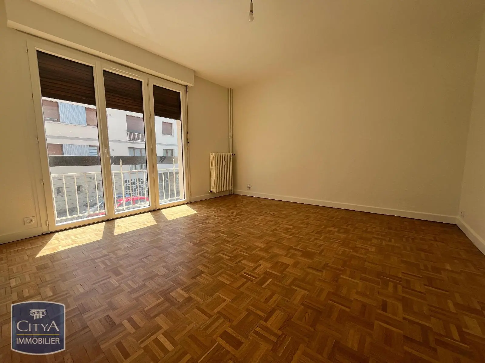 Photo 1 Appartement 1 pièce 30.56m²