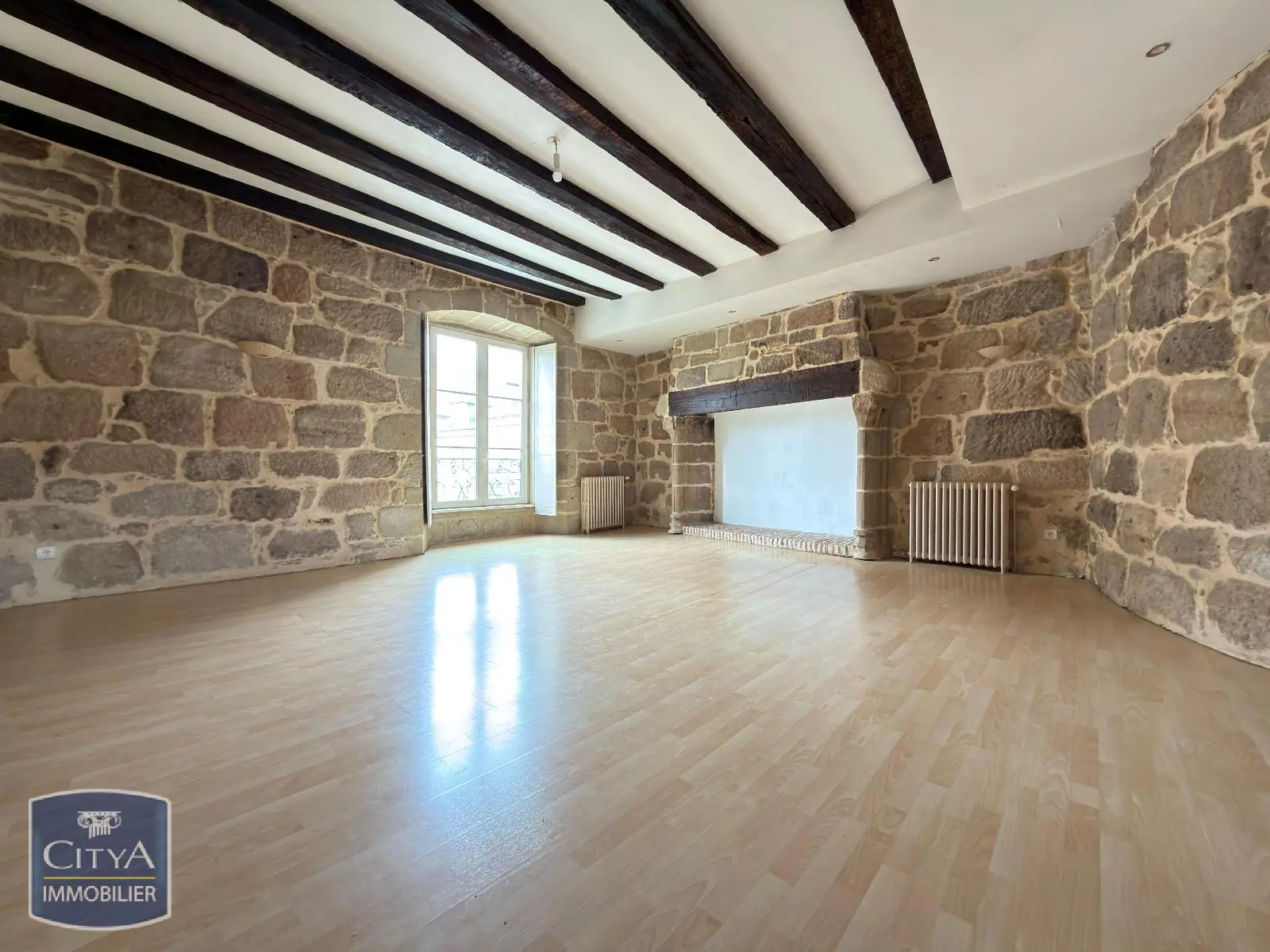 Photo 1 Appartement 5 pièces 144.03m²