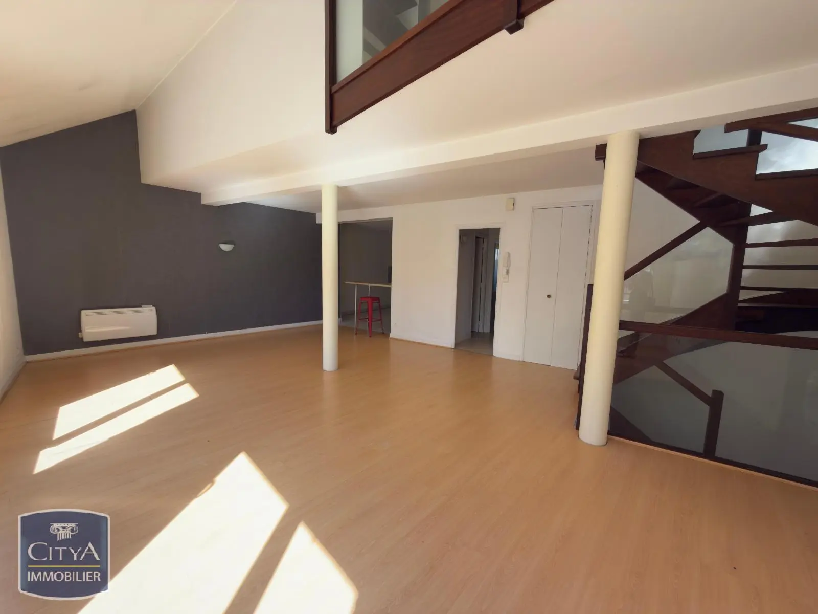 Photo 1 Appartement 3 pièces 104.3m²