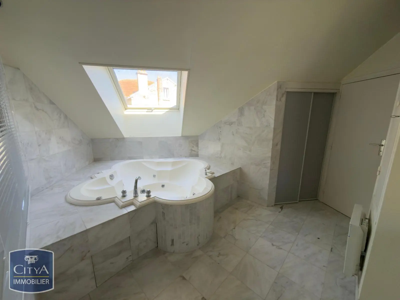 Photo 8 Appartement 3 pièces 104.3m²