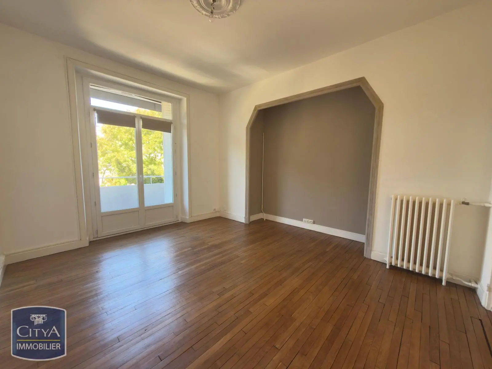 Photo 1 Appartement 4 pièces 83.99m²