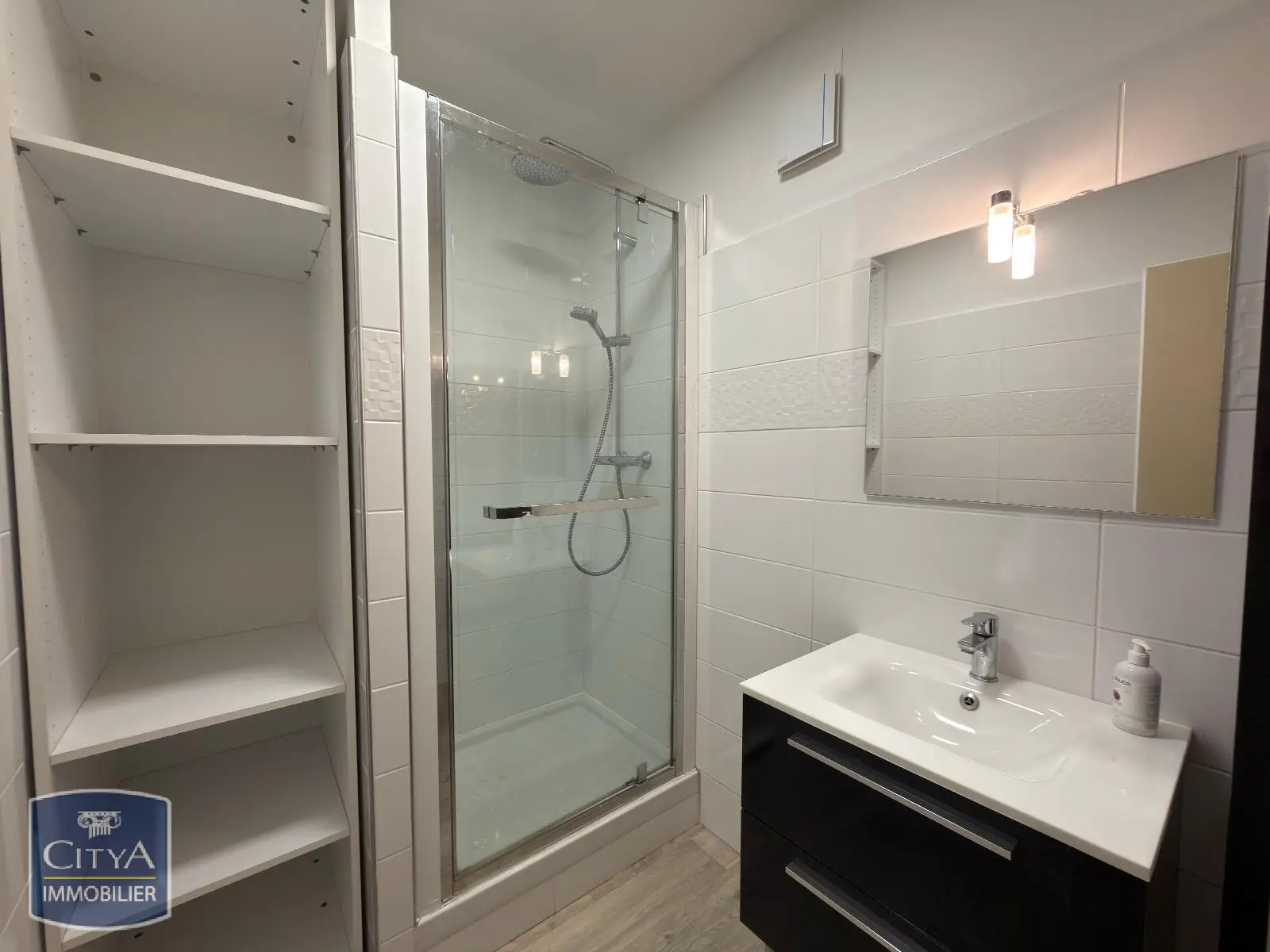 Photo 15 Appartement 4 pièces 77.85m²