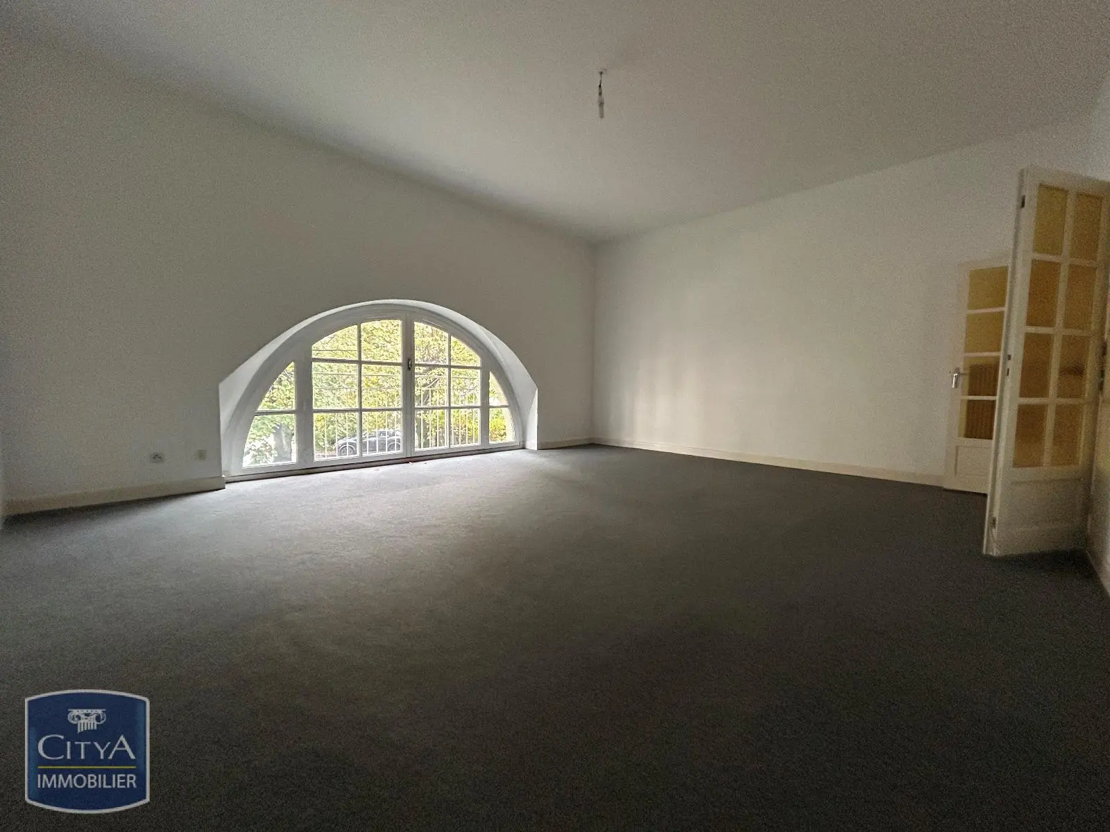 Photo 3 Appartement 4 pièces 101.38m²