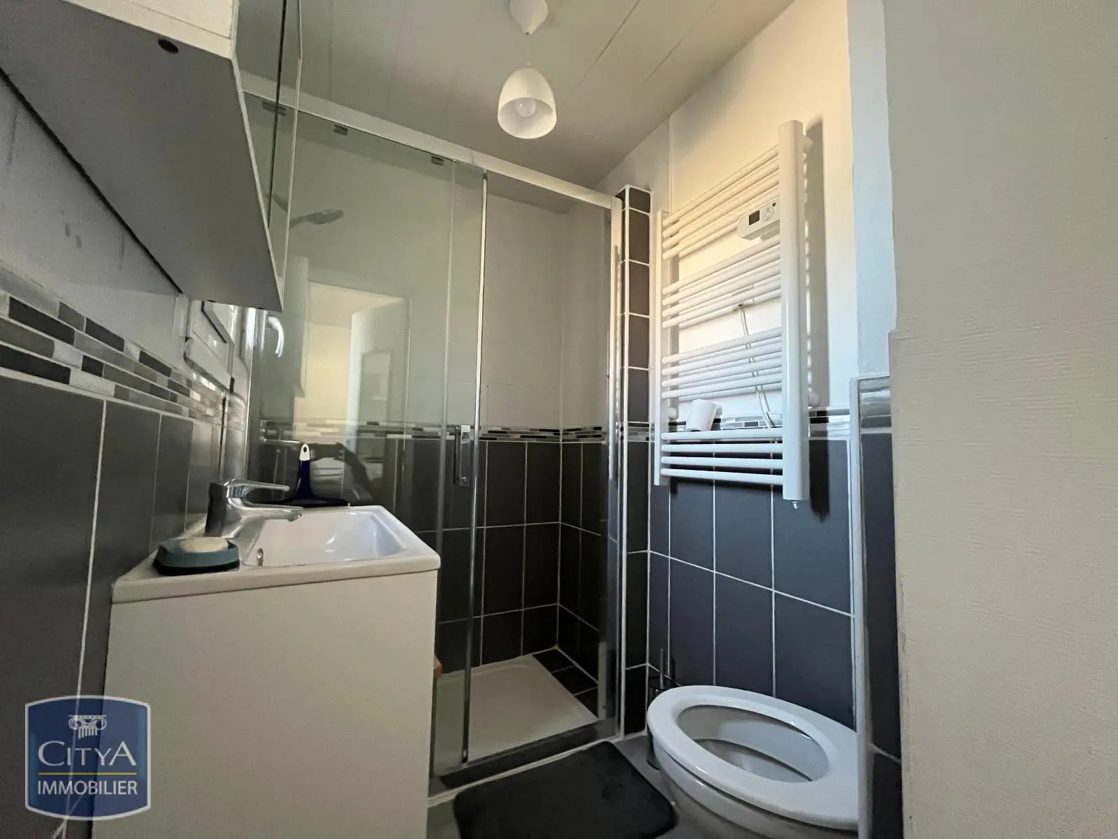 Photo 5 Appartement 1 pièce 27.3m²