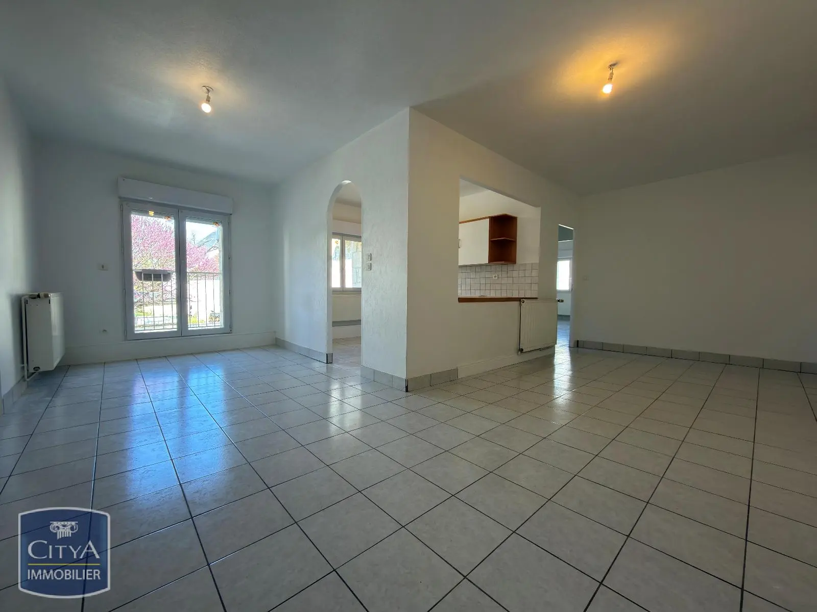 Photo 2 Appartement 4 pièces 80m²