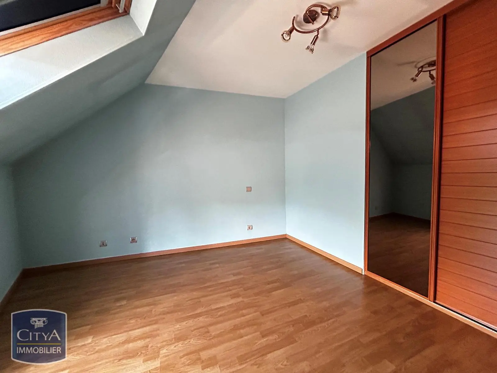 Photo 8 Maison 5 pièces 101.31m²
