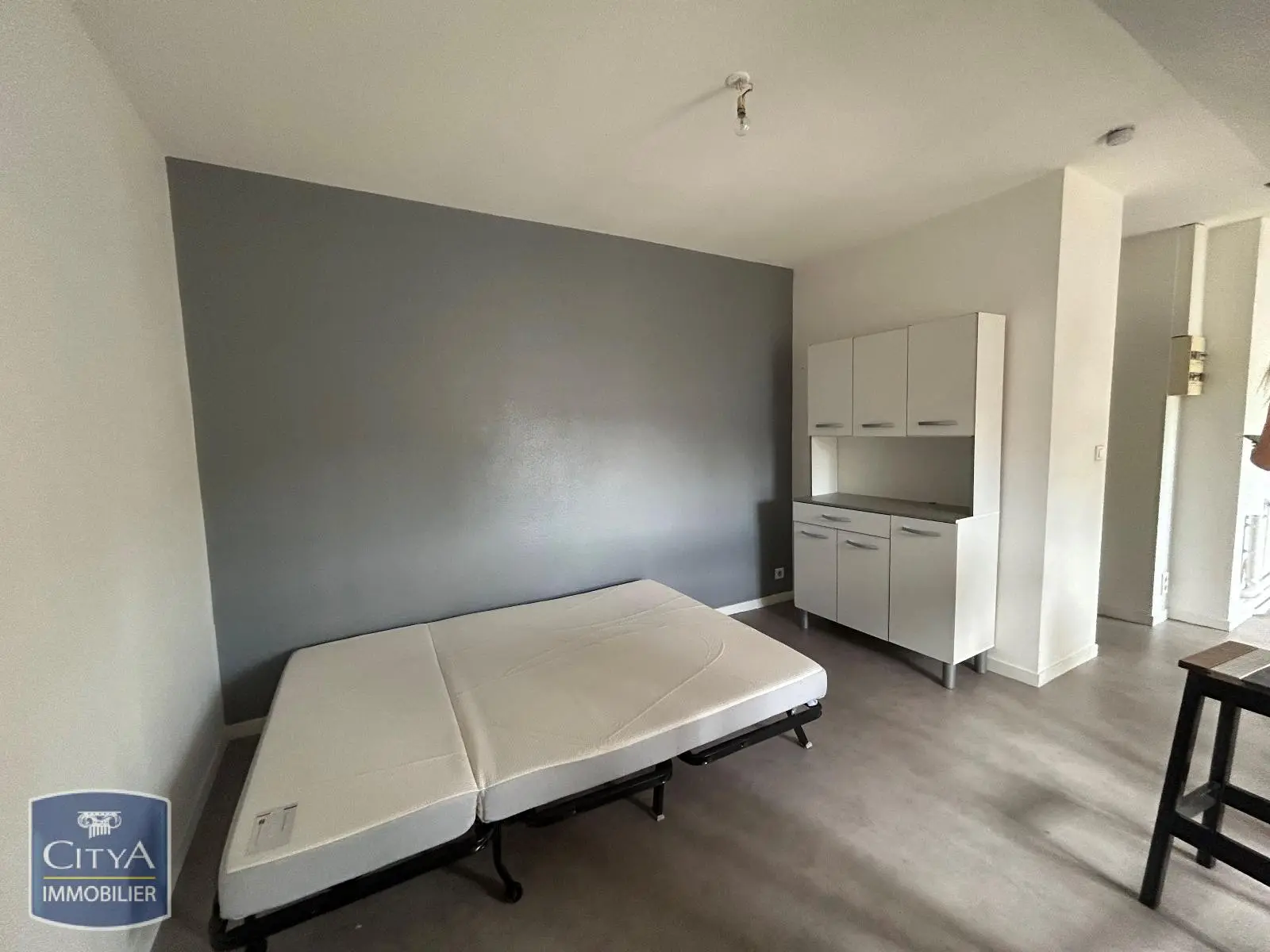 Photo 3 Appartement 1 pièce 21.76m²