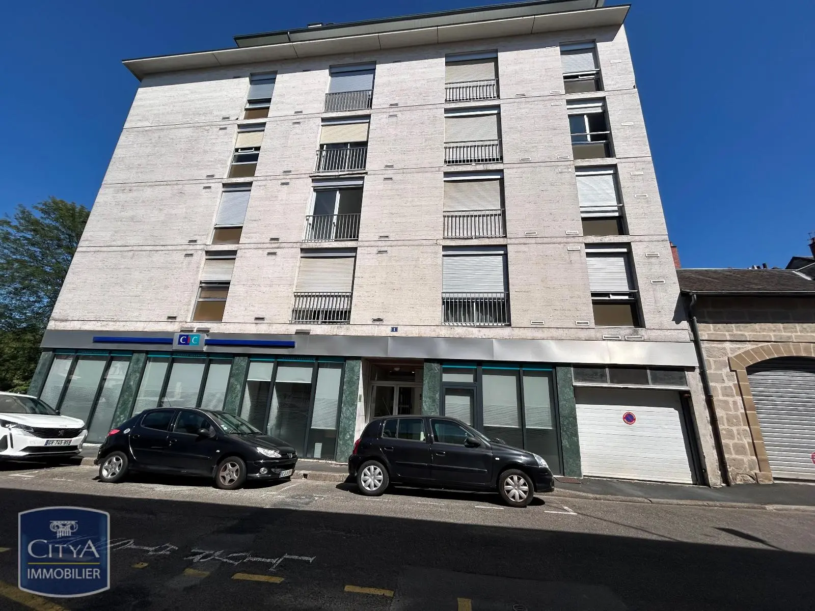Photo 1 Appartement 1 pièce 28.2m²