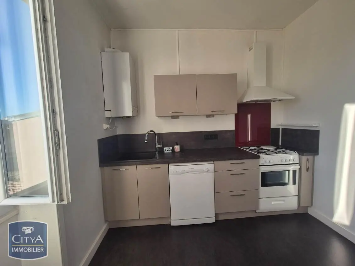 Photo 2 Appartement 4 pièces 83.99m²