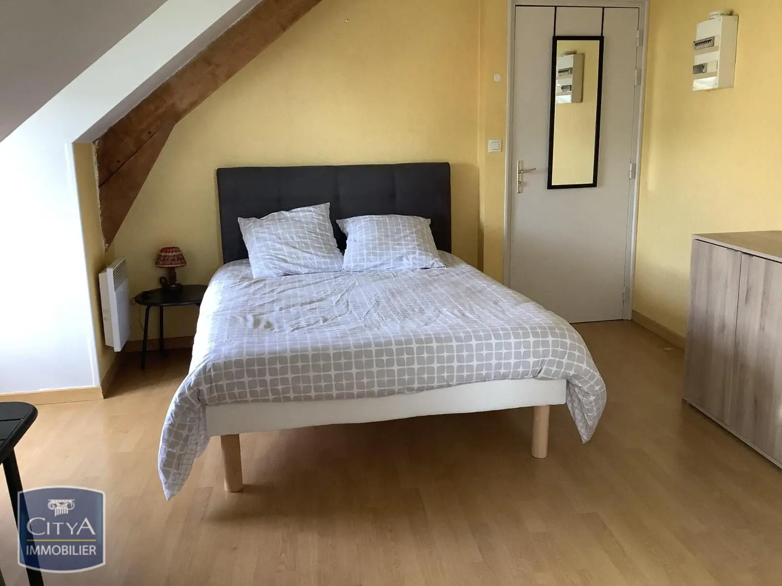 Photo 1 Appartement 1 pièce 15.7m²