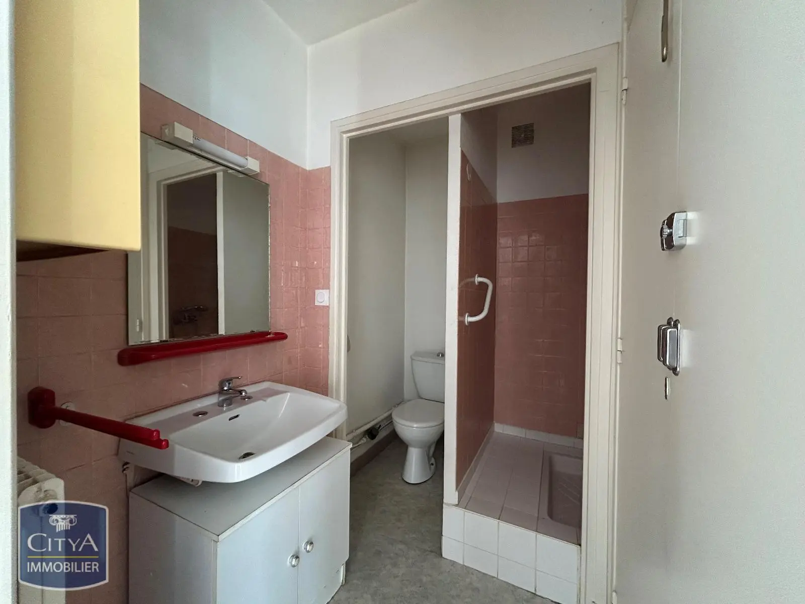 Photo 4 Appartement 1 pièce 28.2m²